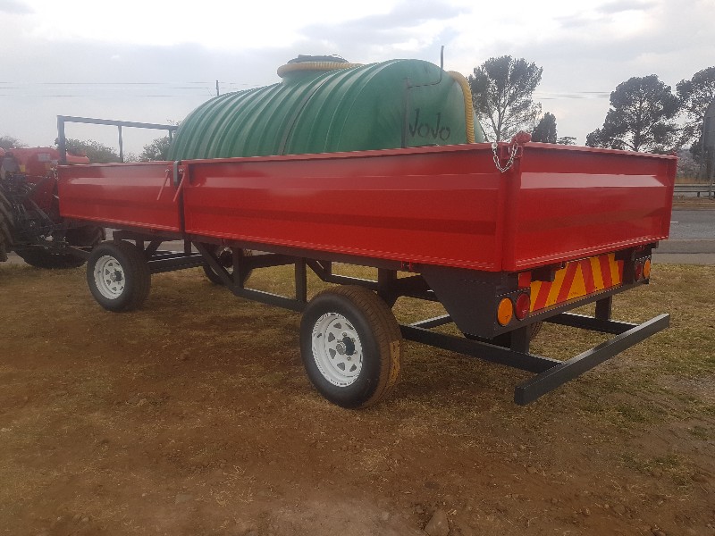 Dicla 4.2 Ton Trailer Complete With Pump And 2500l Tank.